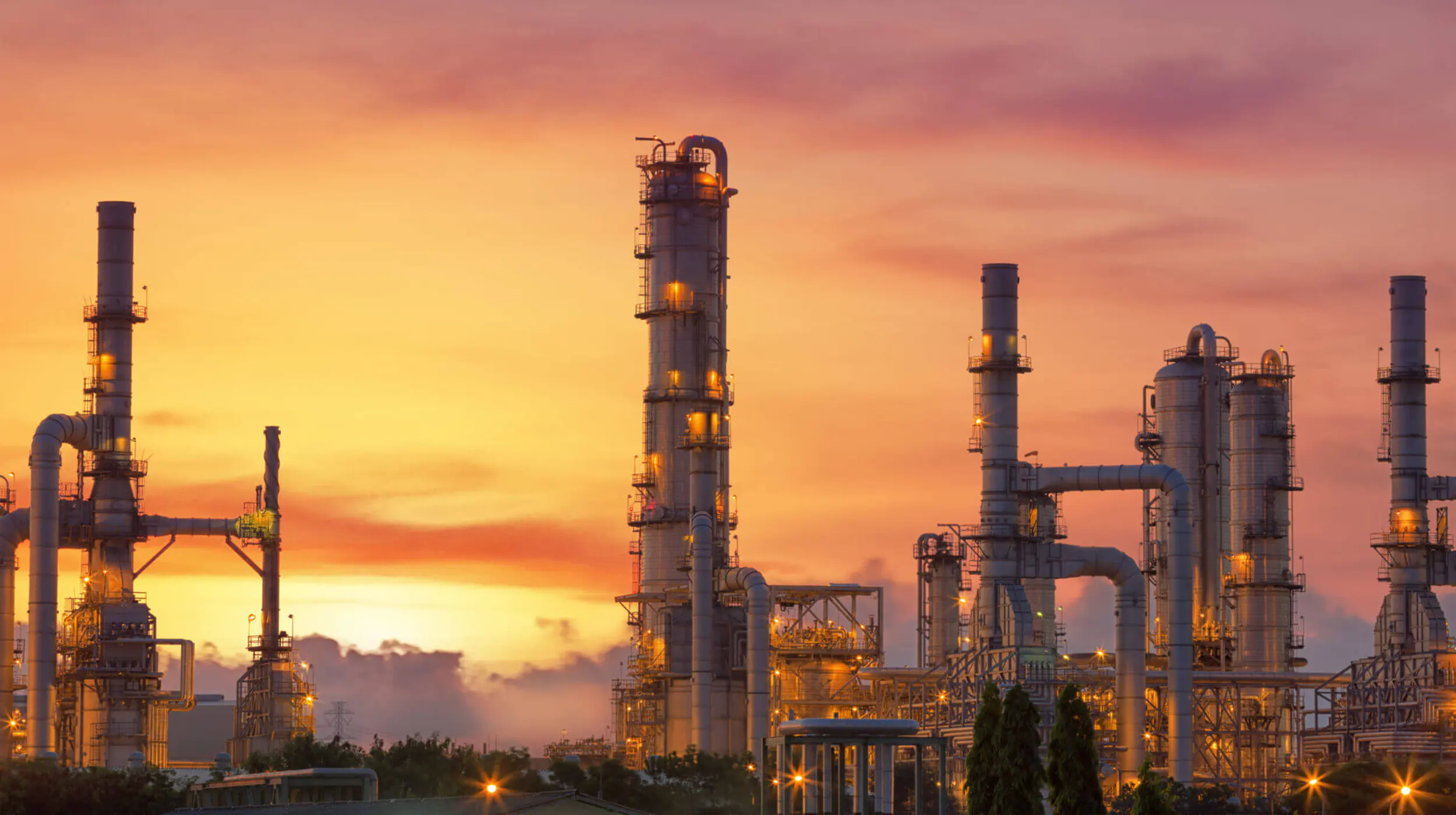 MIDDLE DISTILLATES - Atlantis Trade Service